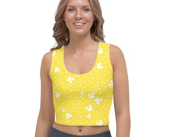 Gul prickig crop top | löparoutfit | Träningskläder