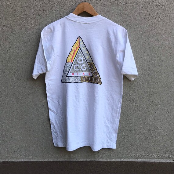 nike acg tee