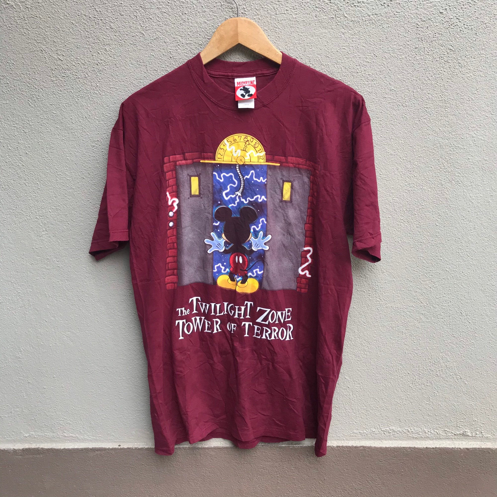 Vintage rare 90s MICKEY MOUSE the twilight zone tower of terror horror tee