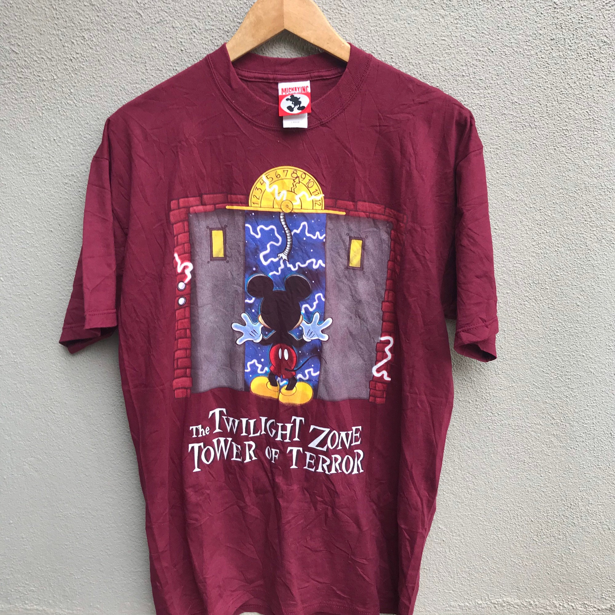 Vintage rare 90s MICKEY MOUSE the twilight zone tower of terror horror tee