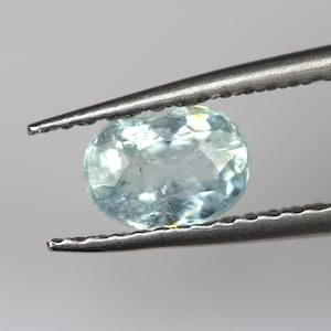 Mesmerizing 0.64 Carats Blue PARAIBA Tourmaline. 6.1 x 4.6 MM Oval. Intense Glow.