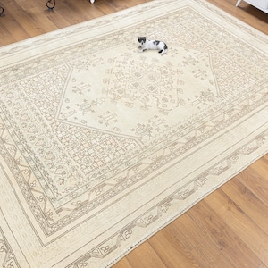 8x11 Muted antique beige Oversize Faded Rug, Oriental Oushak Neutral Rug, Large Area Rug, 8x11 Neutral Floor Vintage Wool Rug 7.9x11.2 feet