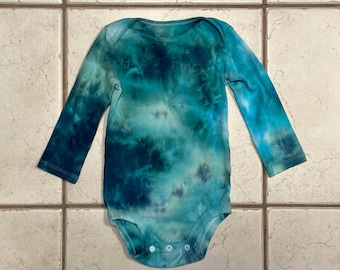 Infant baby toddler 18 month Carter's brand long sleeve bodysuit--tie dye/ice dye green teal blue-green blue jade turquoise scrunch #46