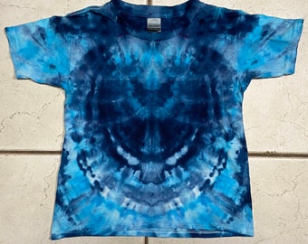 Toddler 5T//4/5 tie dye/ice dye t-shirt child's kid's blue blues navy turquoise white and a tiny bit of fuchsia youth toddler kid #208