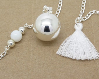 BOLA PREGNANCY NECKLACE