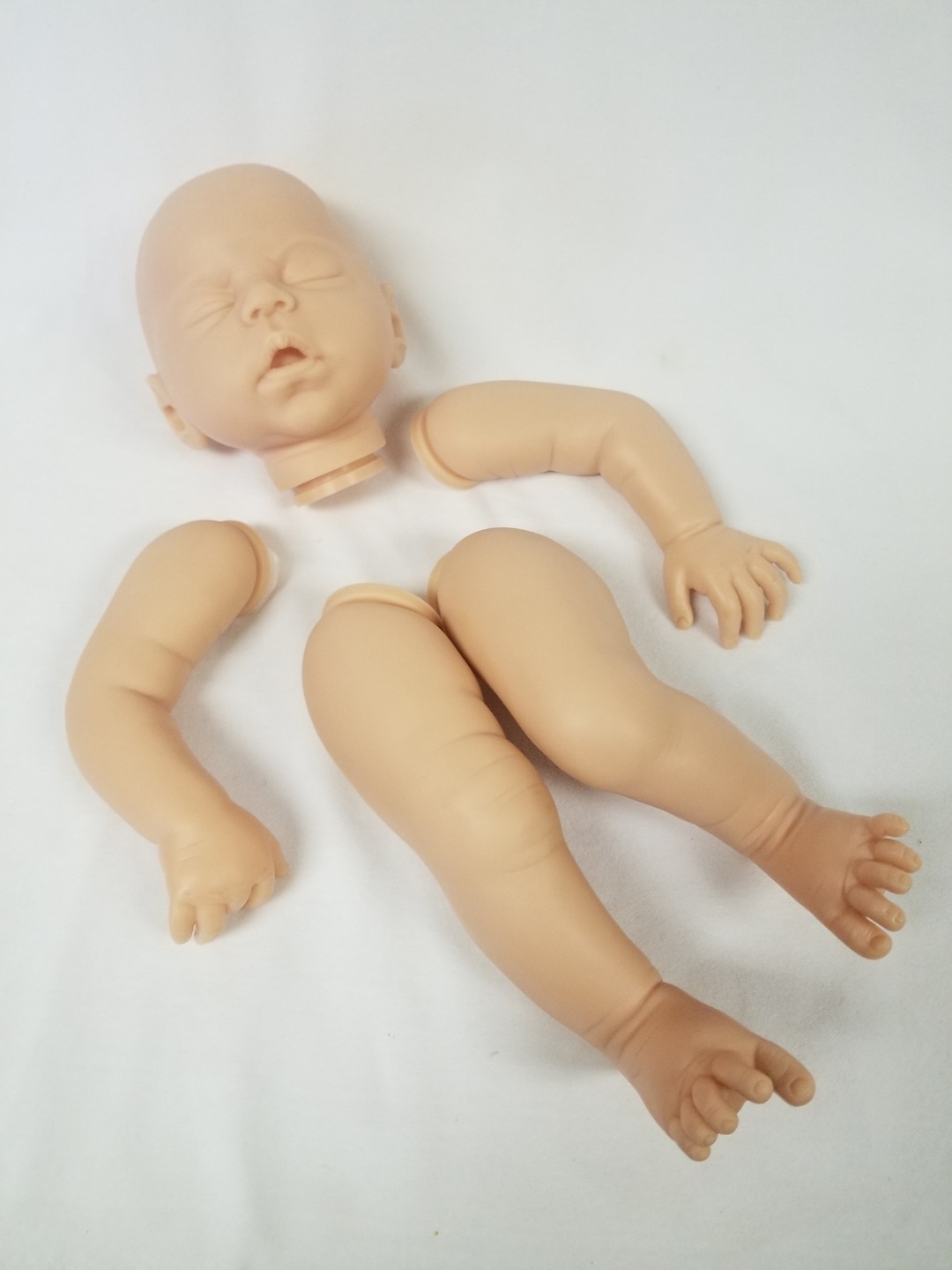 Kit de vinilo Phoebe Reborn de Ping Lau España