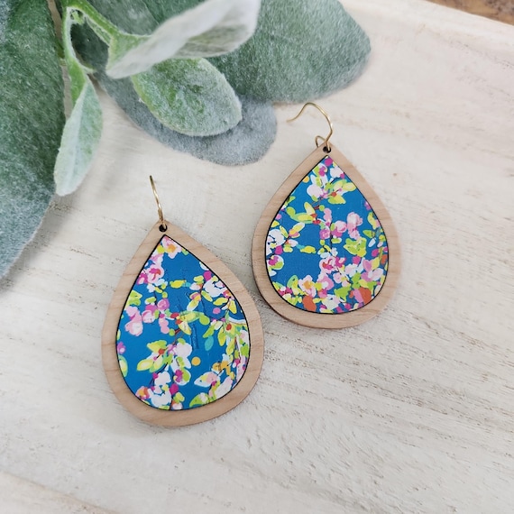 Floral Spring Earrings | Teardrop Earrings | Cherry Wood Earrings | Leather Earrings | Leather and Wood Earrings | Gift for Mom