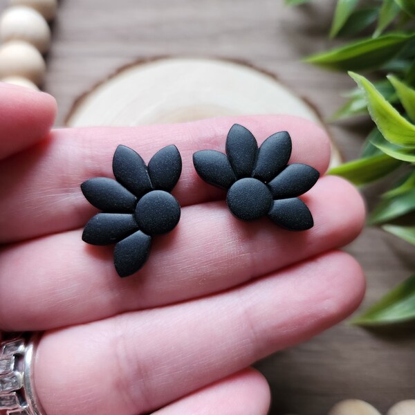 CLAY EARRINGS | lightweight | statement earrings | handmade | polymer clay | modern jewelry | simple jewelry | hypoallergenic