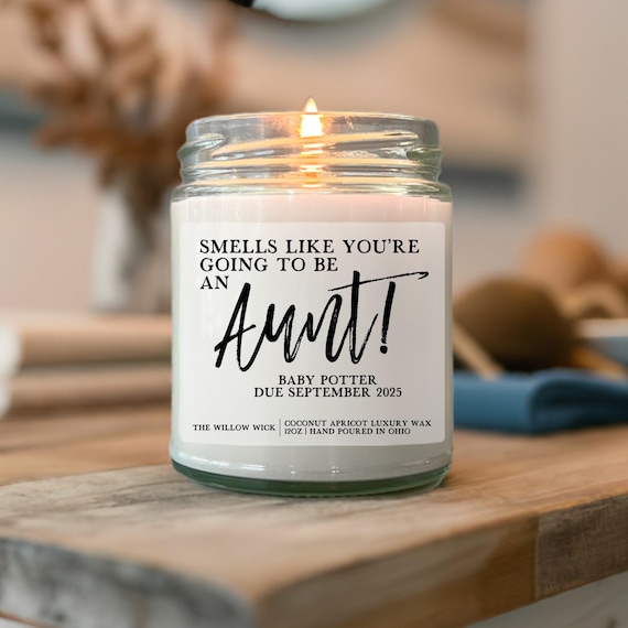 Smells Like You're Going to be an Aunt Candle | Wood Wick Candle | Coconut Apricot Wax Candle | New Aunt Gift | Birth Announcement Candle