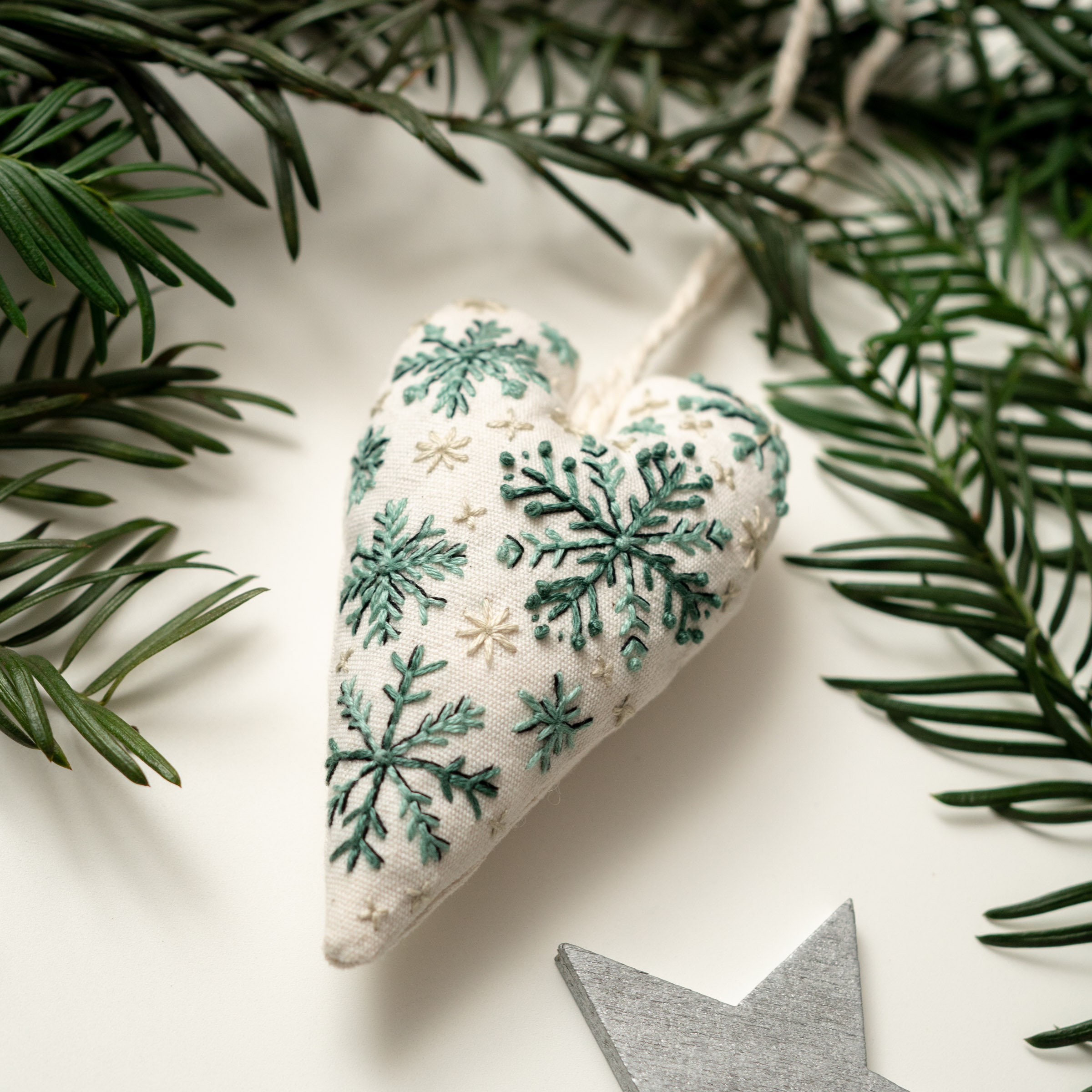 Hao-D様オーダー オーナメント Porcelain Christmas tree ornament