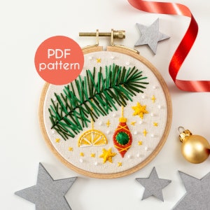 Weihnachts Ornament Stickmuster: Festliche Stickdatei Weihnachtsstickerei (PDF-Muster)