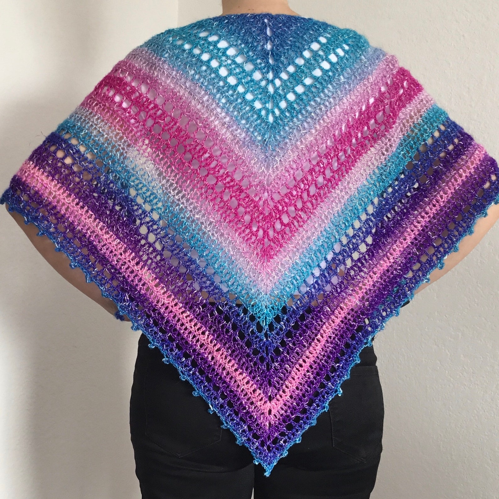 Triangle shawl with eyelet lace cotton and brushed acrylic | Etsy
