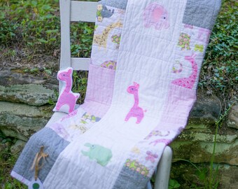 Babyhug Cotton Quilt Jungle Print - Pink