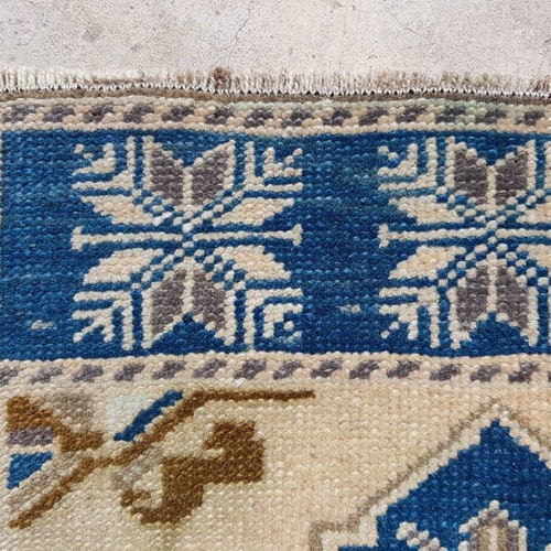 Oushak shops Small Rug, 1'1'x2'6' Hand knotted Small Rug, Door Mat Rug, Bathroom Decorative Rug, Entryway Rug, Turkish Vintage Rug, 81x34
