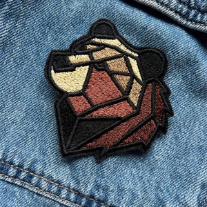 Gestickter Grizzlybär-Aufnäher mit geometrischer Form zum Aufbügeln, Tierkopf-Applikation zum Aufnähen für Jacke, Rucksack