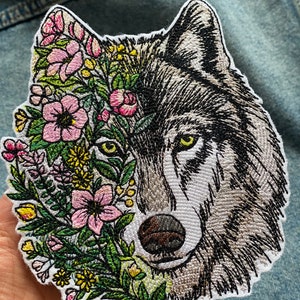 Wolf with flowers fusible patch, Large iron on patch, Flowers woodland applique, Animal sew on applique, wolf backpatch punk,