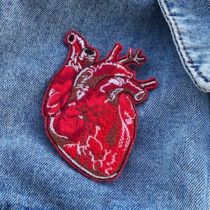 Anatomical heart iron on patch, Sew on floral human heart applique, Nurse badge holder patch, Medical student applique