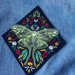 Luna moth patch Iron on butterfly sew on applique Floral mystic moth insect patch Embroidered adhesive patch Nature animal patch