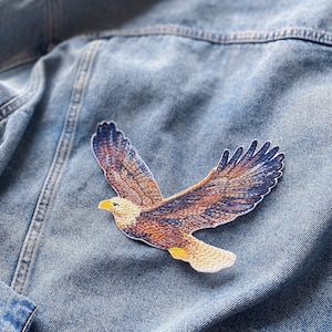 Hunting eagle iron on patch, Colorful bird iron on adhesive, Large sparrow embroidered applique, American patriotic animal badge