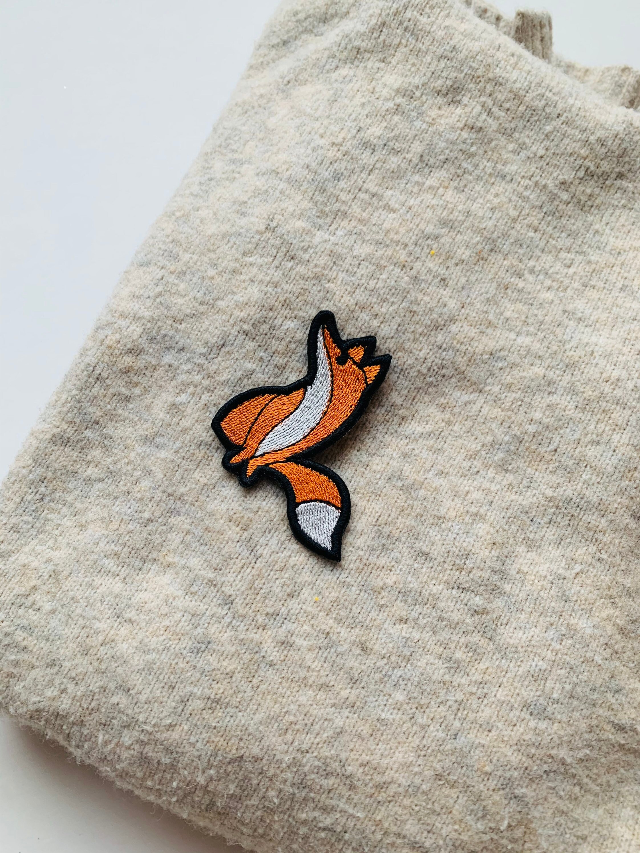 Toppa Ricamata Gatto Morbidoso - Ferro O Cuci, Applique A Forma Di Volpe Per Vestiti E Accessori