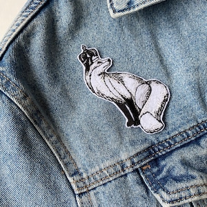 Strykmärke Queen Fox: Monokromt skogsdjursmärke