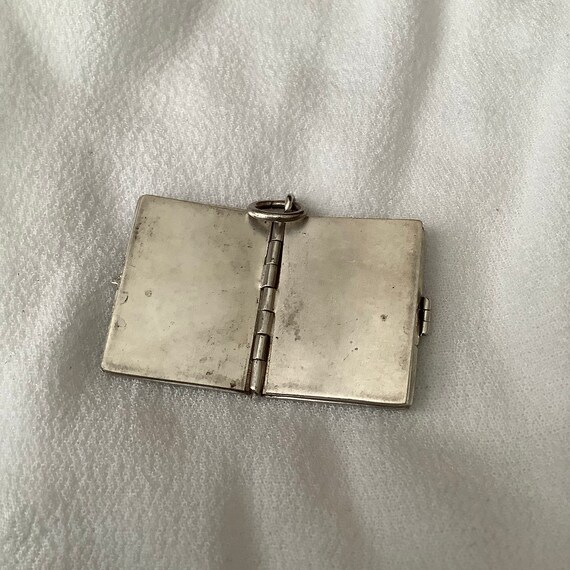 Antique Silver Spanish Book Locket featuring “FETCHAS… Gem