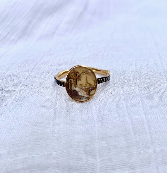memento mori ring with compartment