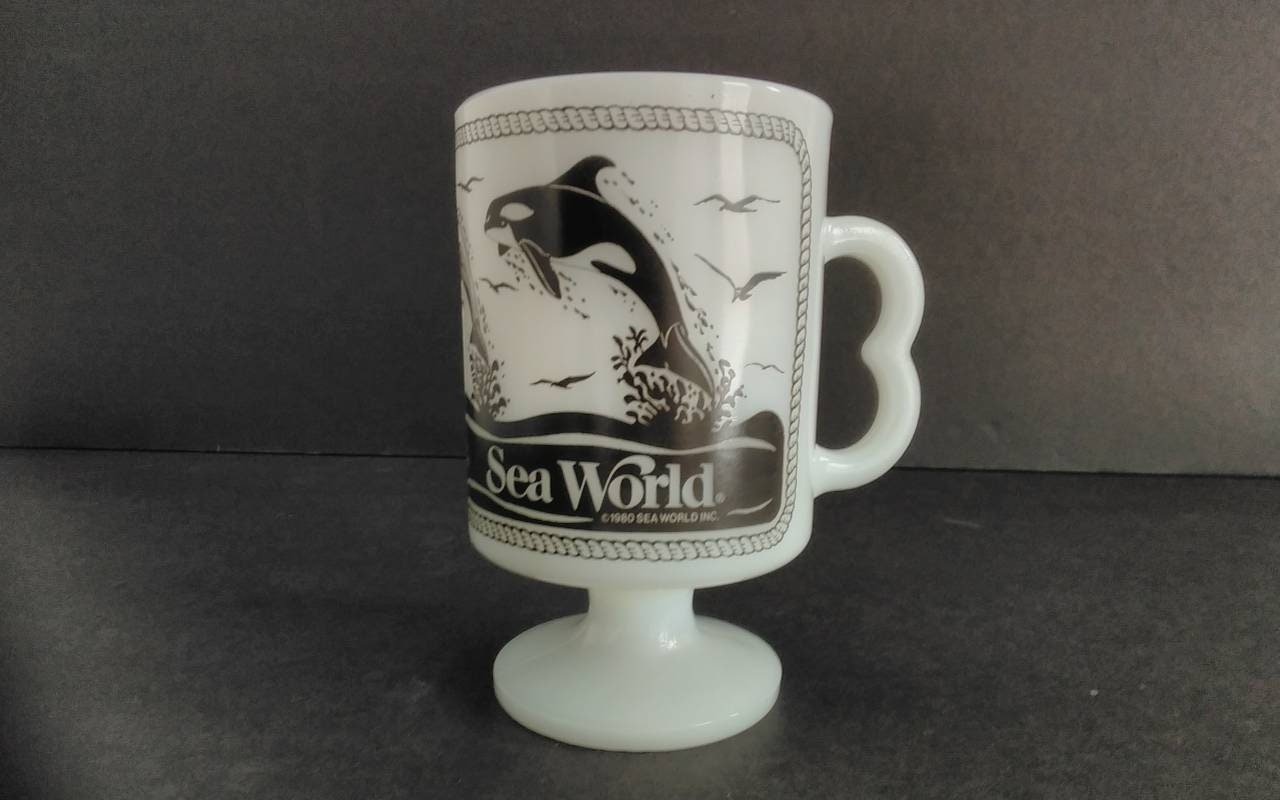 Sea World Parks 3D Killer Whale Orca Coffee Tea Mug Cup Blue Souvenir 14 oz