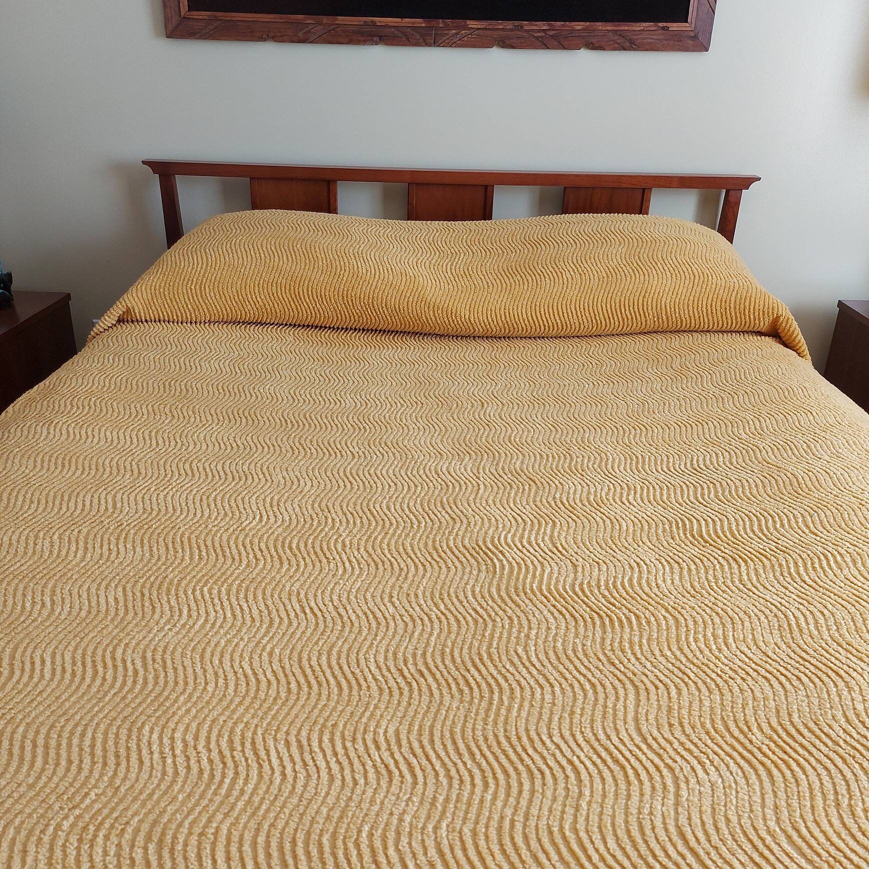 Vintage Gold Chenille Bedspread/vintage Double Bed Blanket/mid Etsy