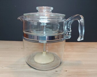 Vintage Pyrex Blue Flameware 9 Cup 
