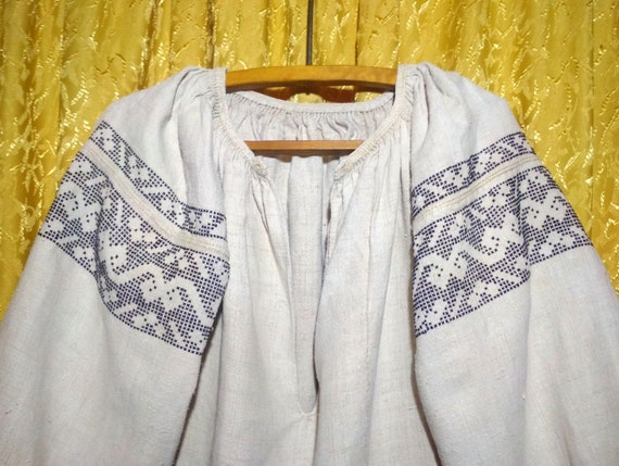 Embroidered Ukrainian Dress Vintage Vyshyvanka Fe