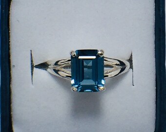 Natural London Blue topaz Emerald .925 Sterling Silver Ring, Size 7.