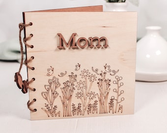 Mother's Day Gift Card,  Wooden Personalized Card for Mom, Mother's Day Wood Keepsake, Gift for Grandma, Floral Card for Mom, Birthday Card