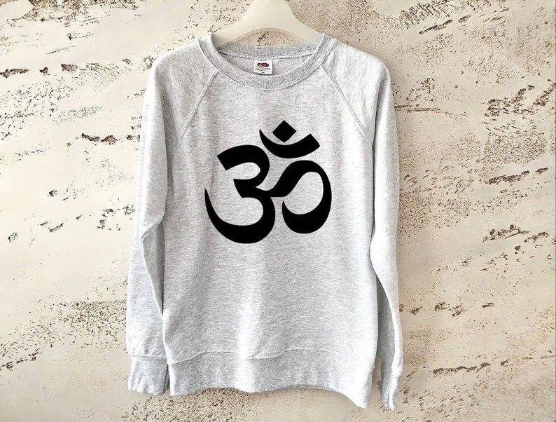 Yoga Yoga Lover Gift Gift For Yoga Om Sweatshirt Christmas Yoga Gift Om Symbol Yoga Sweatshirt Yoga Clothing Yoga Gift Yoga Shirt