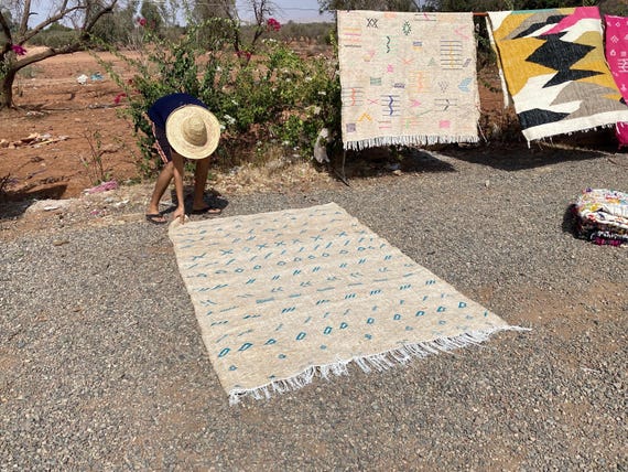 Custom Fabulous kilim Rug, Authentic Moroccan Rug, Azilal rug, Abstract Multicolored Carpet, Handmade Moroccan Rug, Bohemian rug