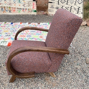 brown Retro Chic Armchair Embrace Mid-Century Modern Style, Mid Century Armchair-Retro Lounge Chairs -Modern Chair-Vintage Style Chair