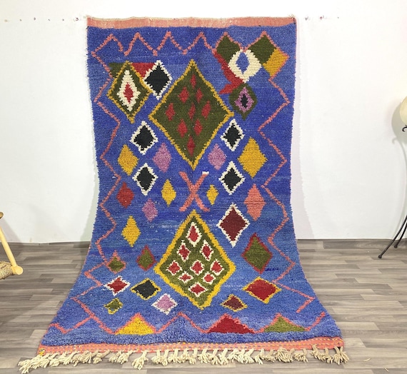 Handmade Blue & Beige Wool Area Rug – Modern Abstract Gradient Pattern with Fringe, Artistic Moroccan , Inspired Living Room Rug, berber Rug