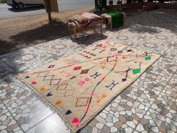Abstract Moroccan Beni Ourain Rug | Handmade Berber Carpet | Custom Fabulous Boujaad-Boho Design | Soft Colors for Cozy Homes