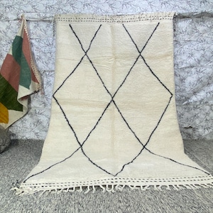 Beni Ourain rug,Moroccan rug , Berber carpet , Genuine Wool rug , Handmade rugs-boho style-area rug