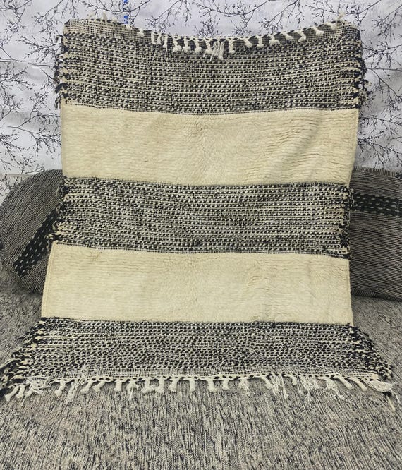 Fantastic Moroccan Kilim Carpet,Berber rug,Handwoven Moroccan berber rug, morocco area rug, boho area rug,