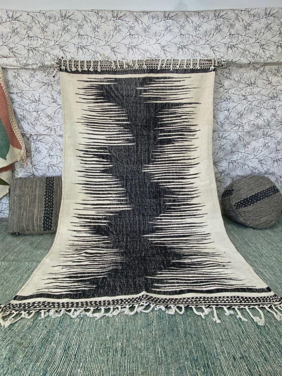 Moroccan kilim Rug - Handmade Wool Berber Carpet - Boho Tribal Decor - Custom moroccan rug - Wool rug - Moroccan area rug