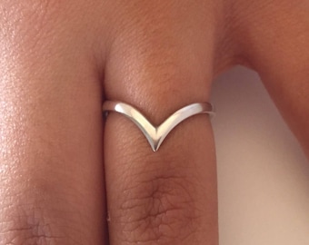 V RING • Pointed Ring • 925 Silver • Best Friend Gift • Birthday Gift • Stack Rings • Love Ring • Minimalist Ring  • Christmas gift