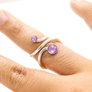 Mallet Finger Ring with Purple CZ Stone • Trigger Finger Splint Ring • Sterling Silver Ring • Trigger Finger Ring • Silver Trigger Splint