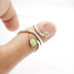 Mallet Finger Ring with Green CZ Stone • Trigger Finger Splint Ring • Sterling Silver Ring • Trigger Finger Ring • Silver Trigger Splint
