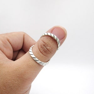 ZebraSwan© Splint Ring • Sterling Silver Splint • Swan Neck Splint Ring • Splint Ring for Fingertip Arthritis • Arthritis Ring • EDS ring