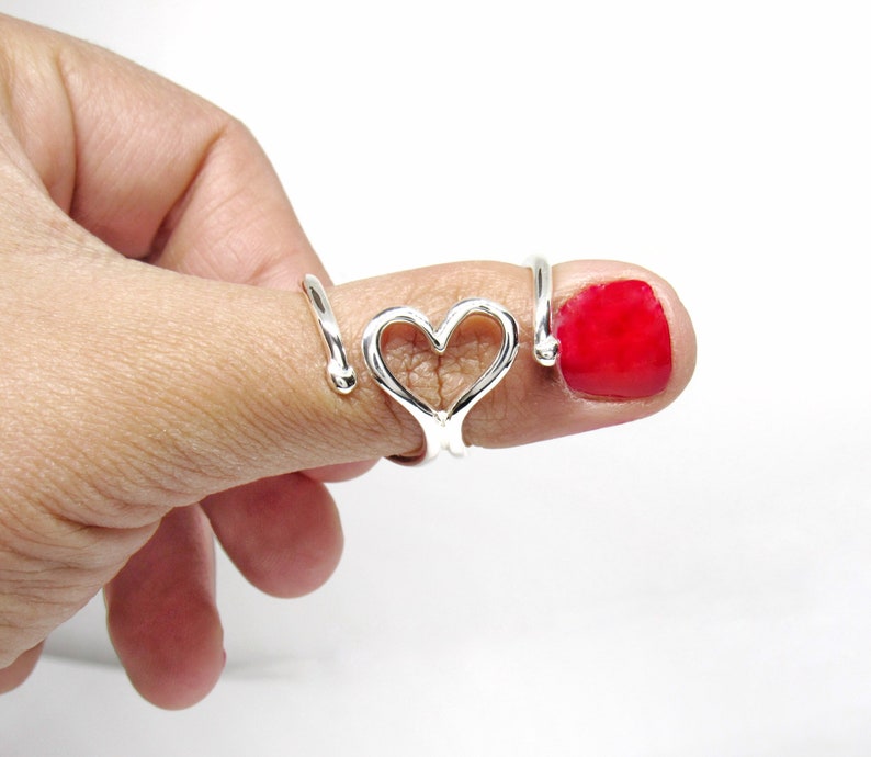 HeartTriggerSplint ™ Finger Ring Splint Boutonniere Finger ...