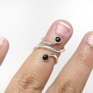 Mallet Finger Ring with Black Onyx Stone • Trigger Finger Splint Ring • Sterling Silver Ring • Trigger Finger Ring • Silver Splint Ring •