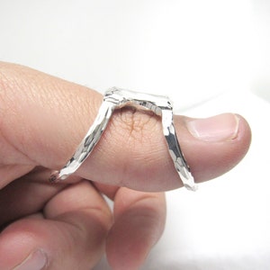 Silver Boutonniere Splint Ring  • R.A. Dip Rheumatoid • Arthritis Splint Ring• EDS ring • Arthritis Ring • Ring Splint •Handmade by Evabelle