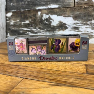 Vintage Diamond Decorator Floral Matchbook Set - Beautiful Matchbooks to Compliment Your Home - 24 Matchbooks in Original Packaging