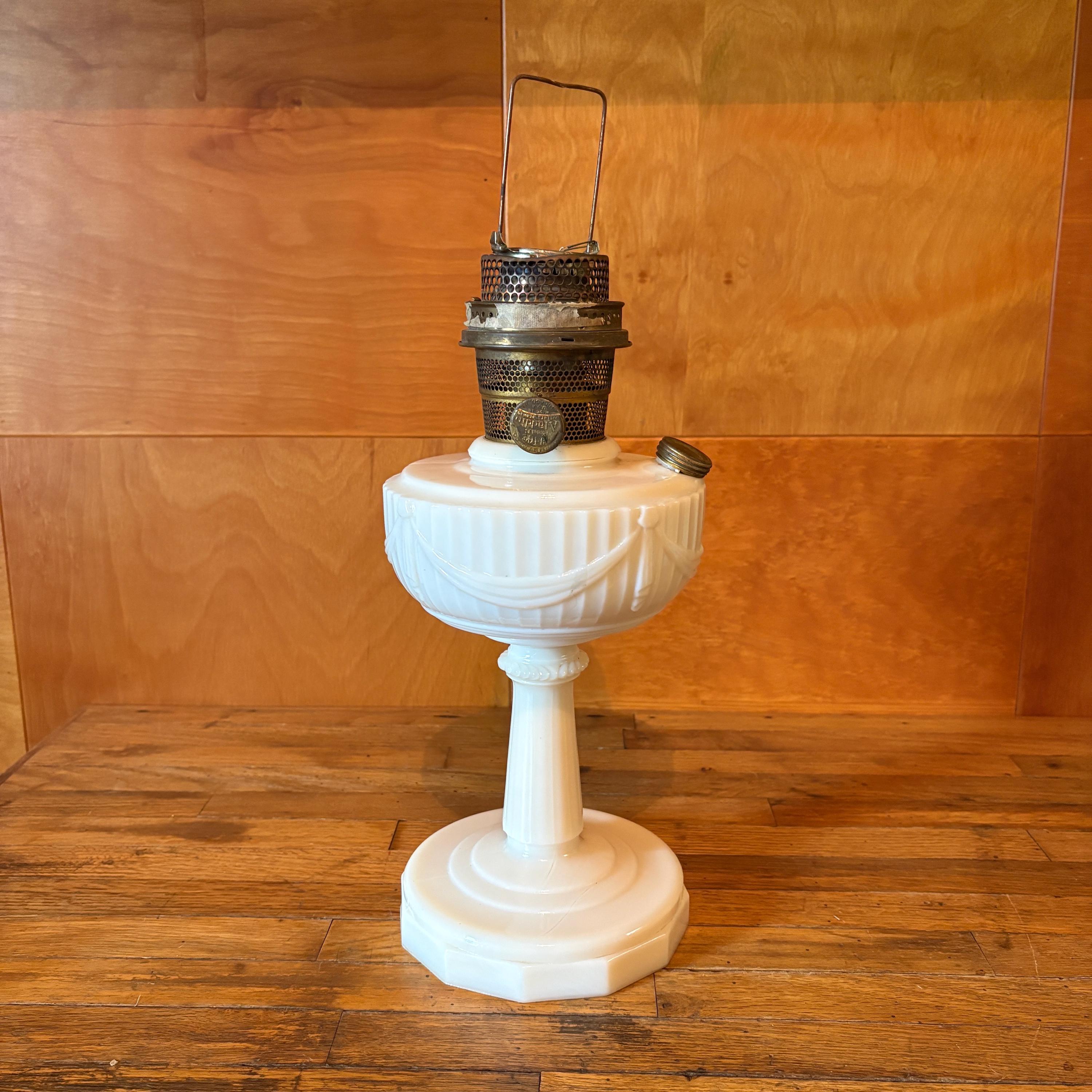 Vintage 1940s Aladdin Alacite Lamp - Etsy